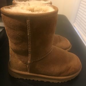 Toddler girl uggs!